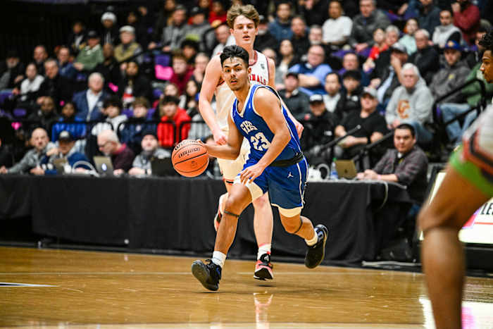 Lincoln Gresham 6A Oregon boys basketball quarterfinal Naji Saker -17